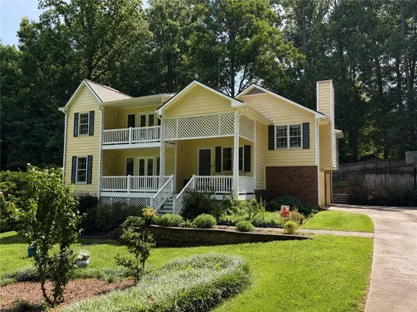 11675 Highland Colony Dr, Roswell, GA 30075
