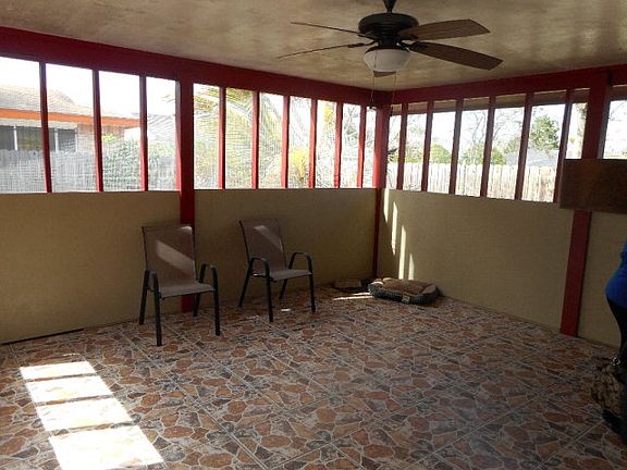 2nd image of 865 John Ave