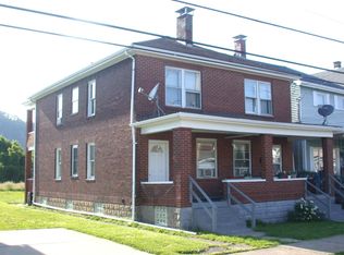 1653 Henrici St, Ambridge, PA