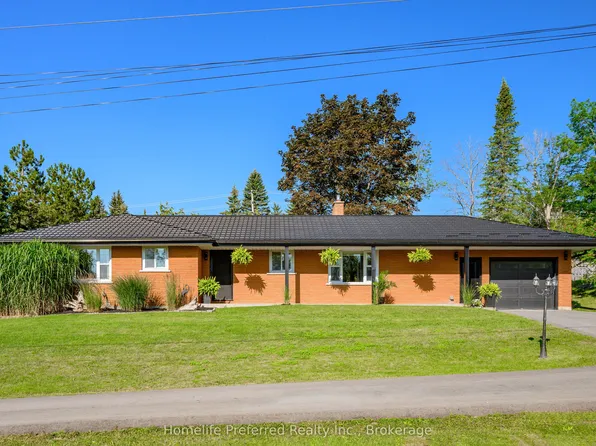 548 Bissview Ave, Selwyn, ON K9J 6X4