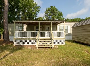 651 Harbor Point Dr, Trinity, TX 75862