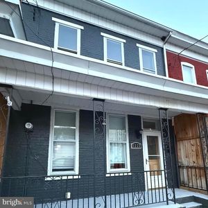 1222 W Market St, Pottsville, PA, 17901