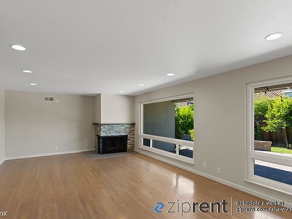 3rd image of 1179 Kent Ave