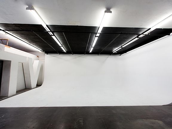 Cyclorama Wall