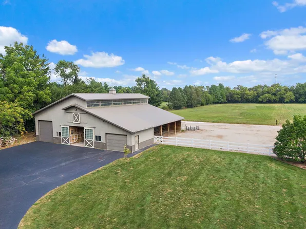 (undisclosed Address), McHenry, IL 60050