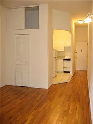 Rented by City Connections Realty | media 51