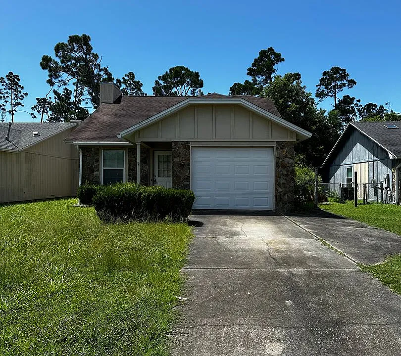126 Kristine Blvd
