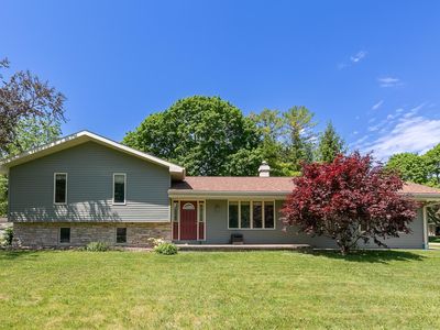 456 Pleasant Ct, Neenah, WI, 54956