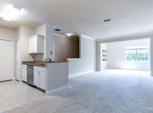 303 Southern Pecan Cir UNIT 201, Winter Garden, FL 34787