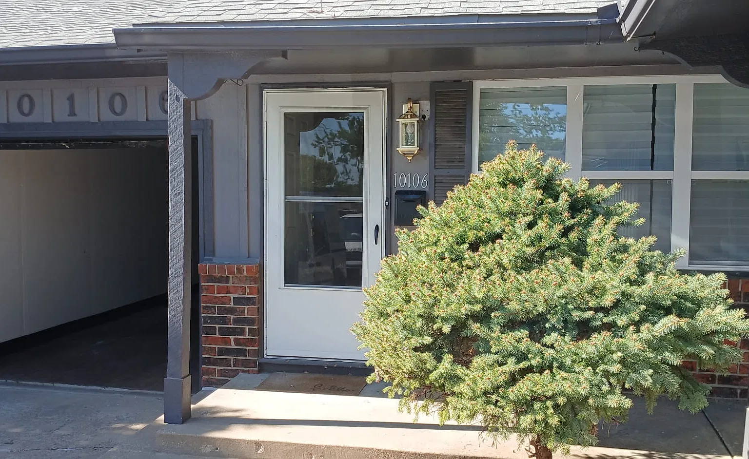 3 bed, 2000 sqft, $2,500 — Photo 2