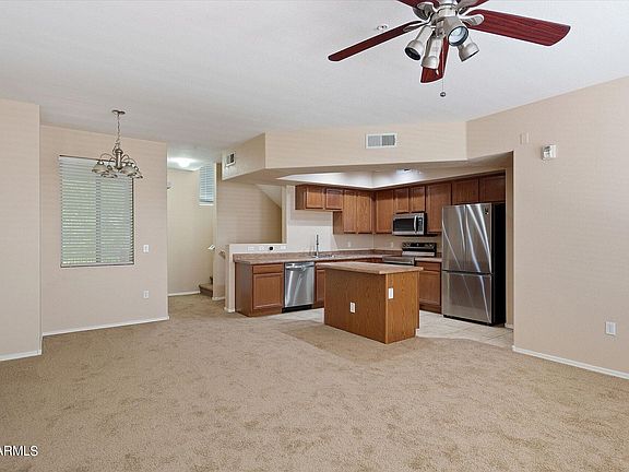 4th image of 240 W Juniper Avenue #1016