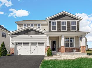 1367 Bayou Path, Naperville, IL 60563