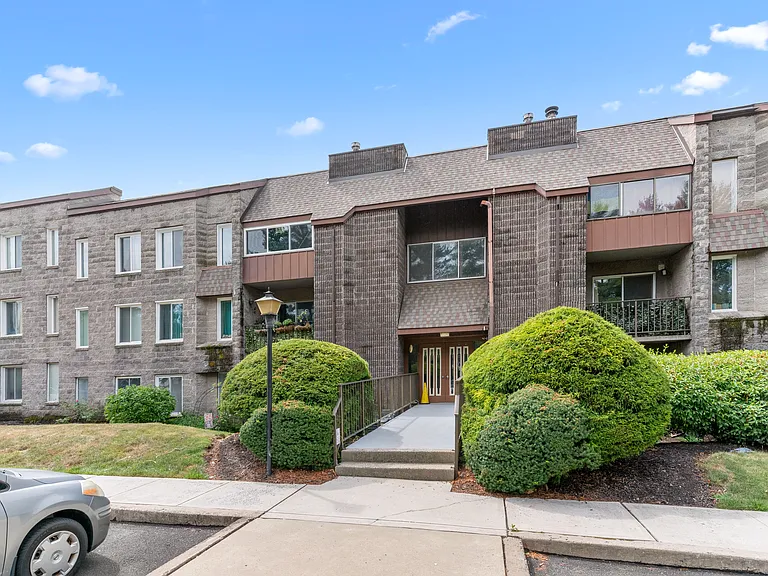 115 Leedom Way — Photo 33