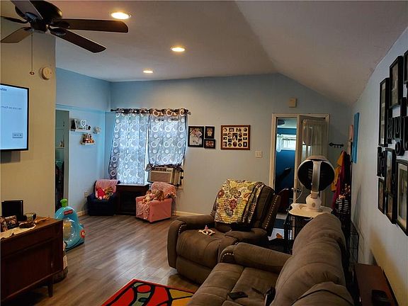 4th image of 6727 Prescott Dr