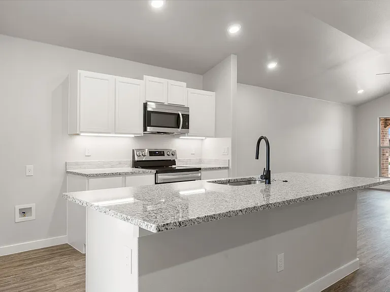 3518 Turner Ave — Photo 8