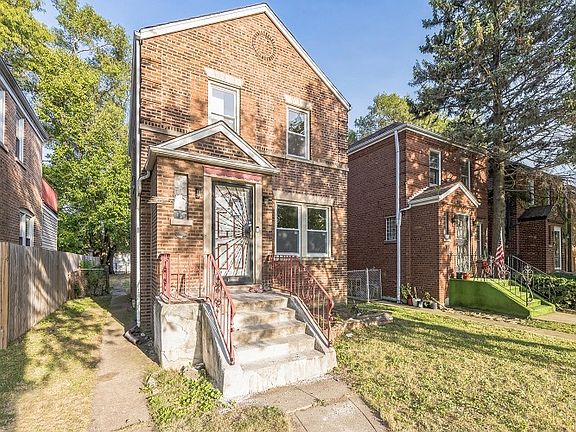 4th image of 10525 S Eberhart Ave