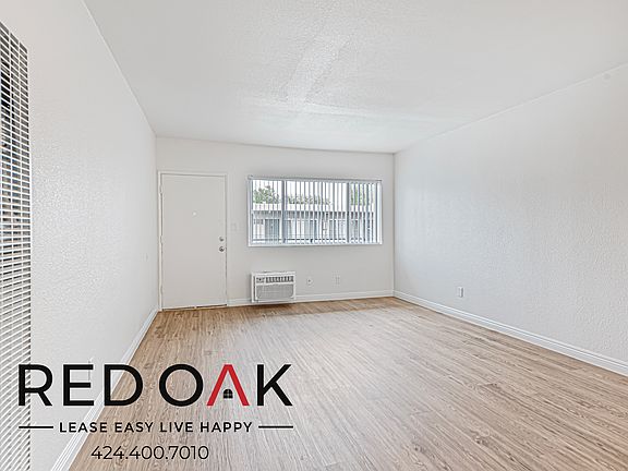 5th image of 8040 1/3 Reseda Blvd #201