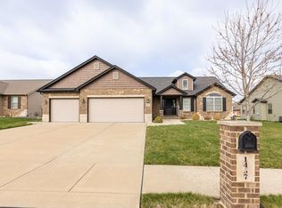 1457 Winchester Grove Ct, O'Fallon, IL 62269