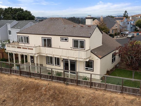 2nd image of 139 Waterview Terrace