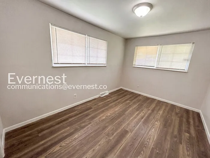 6102 Saint Paul Pl — Photo 11