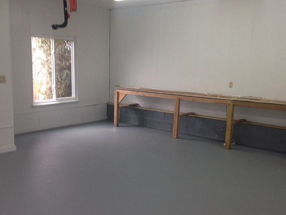 4th image of 5700 Big Elm Dr