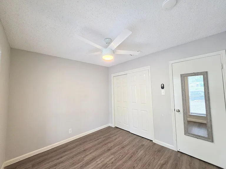 11643 Creston St — Photo 31