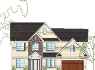 15 Arbor Rd, Syosset, NY 11791