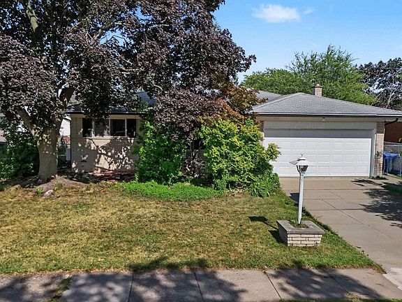 2nd image of 30316 Austin Dr