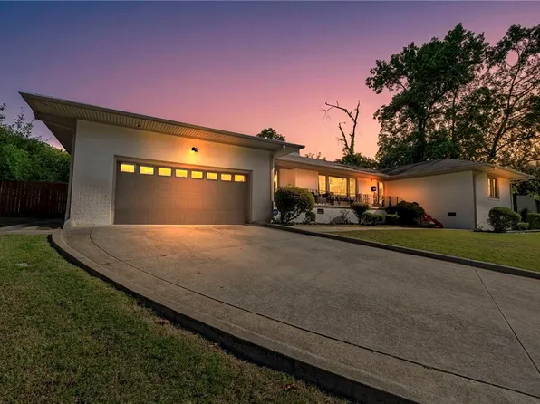 1224 N 56th Ter, Fort Smith, AR 72904