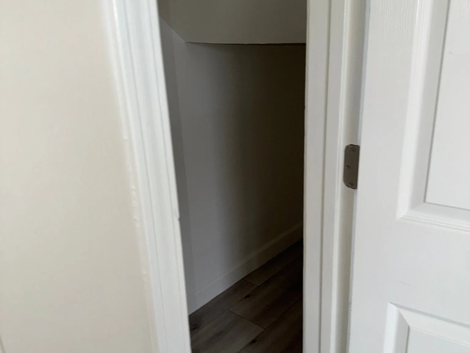 2 Bed 1 Bath Townhouse in Fenton - Available 10/01 - $1300/Month — Photo 4