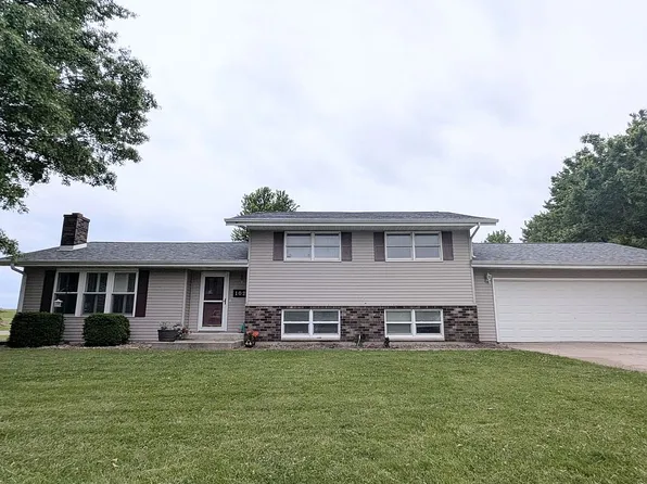 102 Maple St, Donnellson, IA 52625