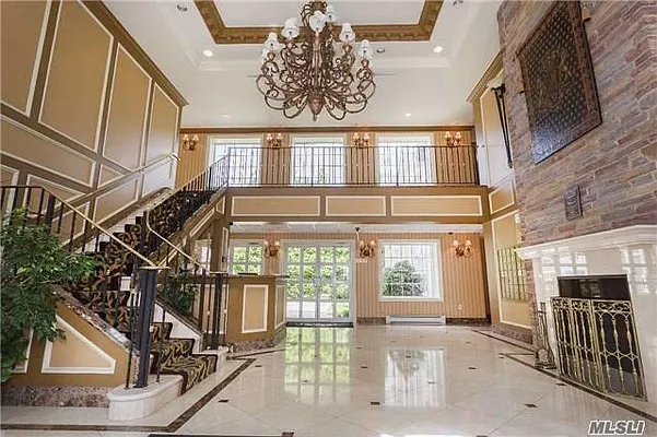 Sold by Douglas Elliman | media 17