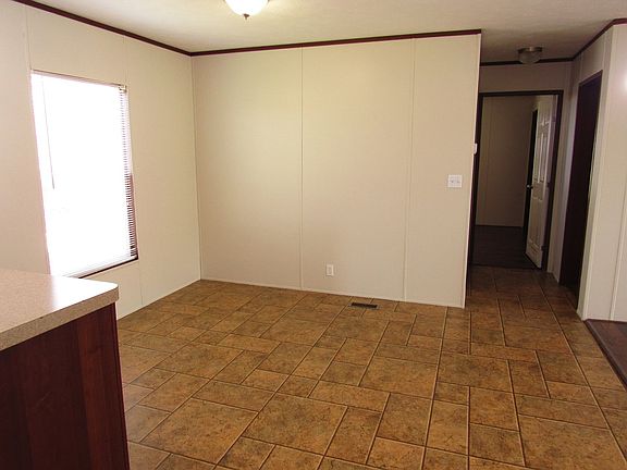 4th image of 1601 E Slaughter Ln Trailer 262