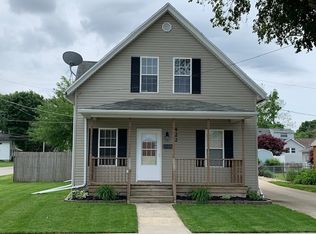 422 E Prairie St, Pontiac, IL 61764