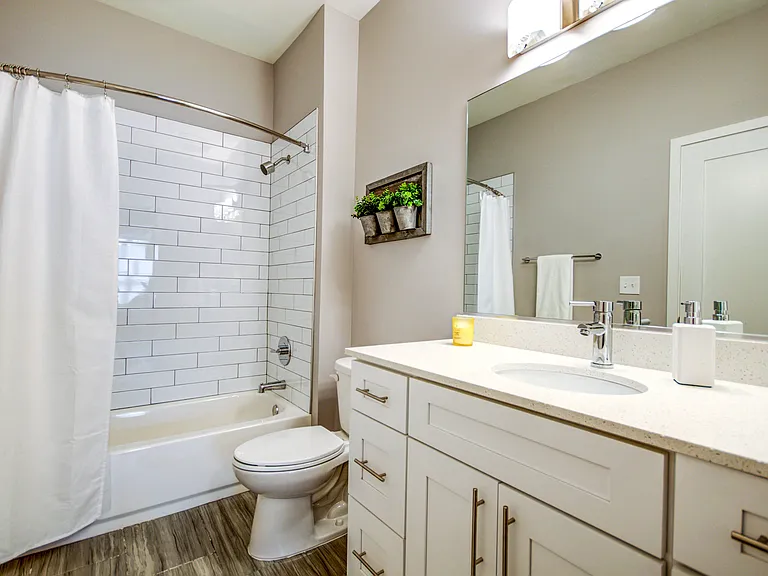 HIGHPOINT Barrington — Photo 157