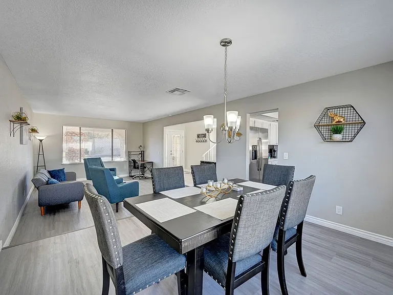 2247 Marlboro Dr — Photo 52