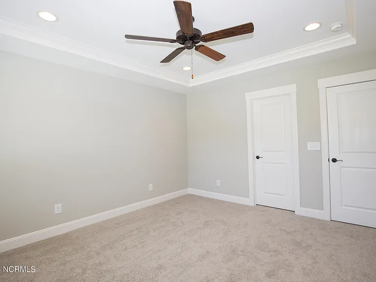 1021 Juniper Lake Rd — Photo 25