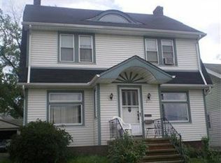 8222 Jeffries Ave, Cleveland, OH 44105