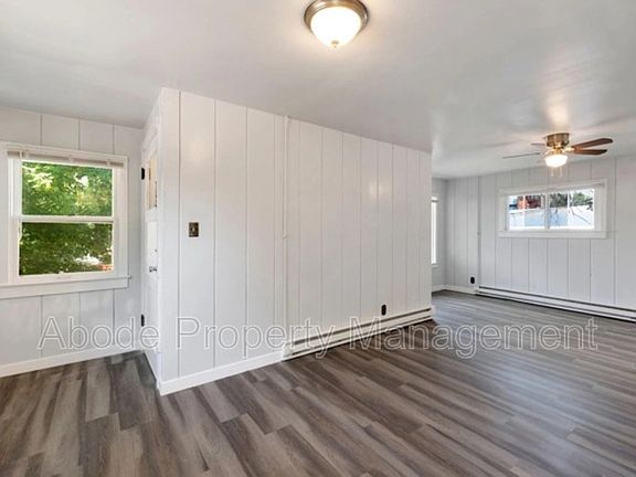 4th image of 126 S Lincoln Ave APT 3