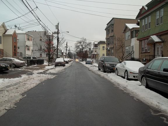 4th image of 117-119 Brookdale Ave