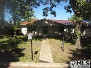 1819 Trailview Dr, Terrell, TX 75160