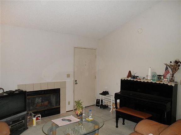 4th image of 645 Yolo Ct