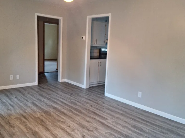 1021 Madison Ave — Photo 5