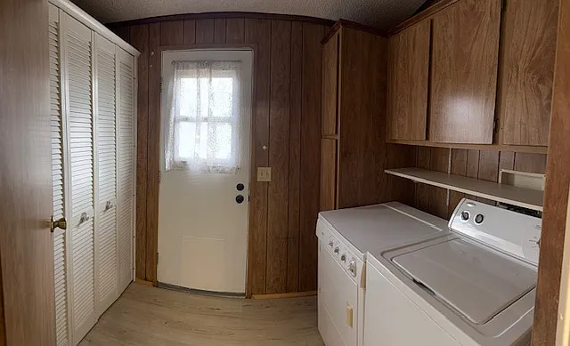 21470 Meadowbrook Dr — Photo 6