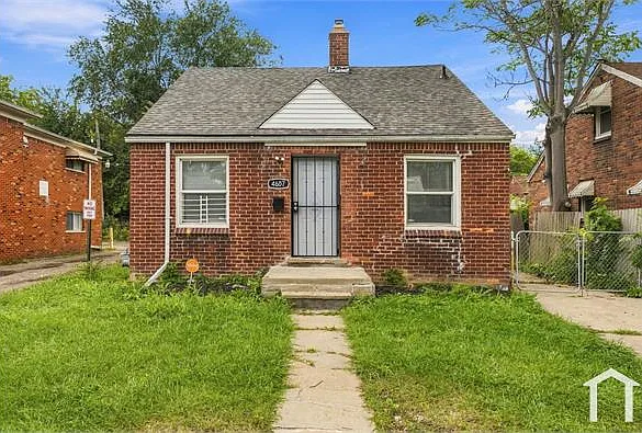 3 bed, 1100 sqft, $1,600 — Photo 2