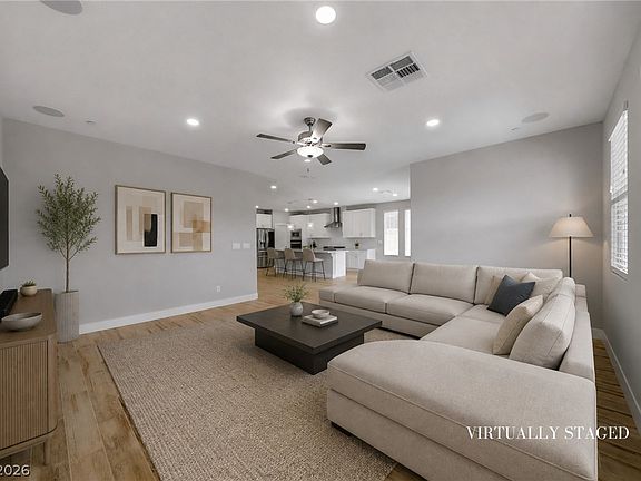 4th image of 445 Winter Dove Ave