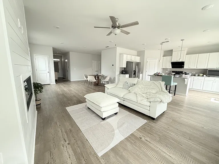 134 Green Love Ln — Photo 8