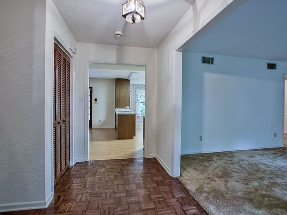 4th image of 1730 Marston Pl