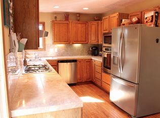 10207 Stewart Dr, Eagle River, AK 99577