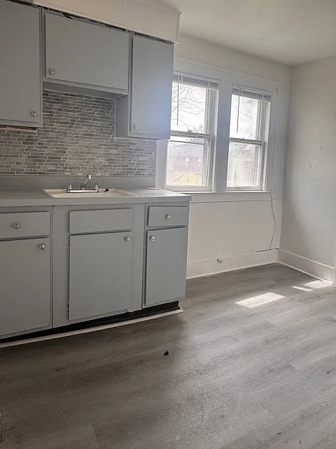 Building Photo - 14702 Winthrop St #2